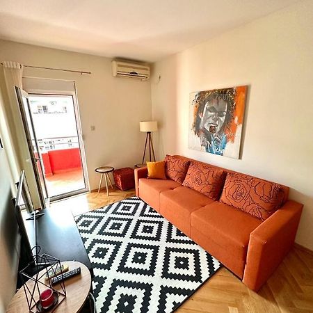Apartman Filip พอดโกริกา ภายนอก รูปภาพ
