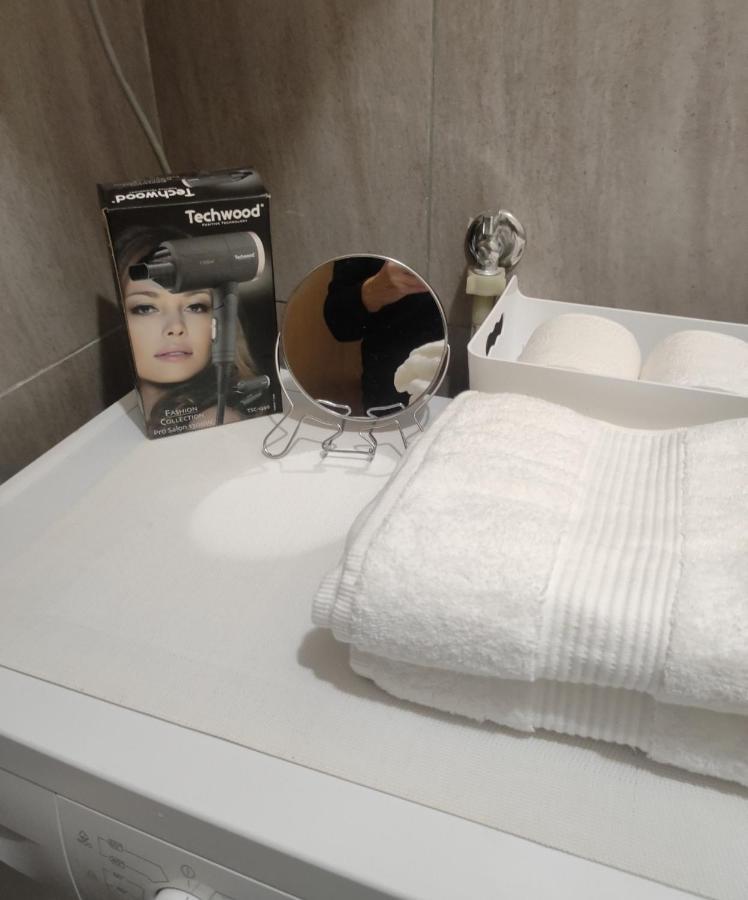 Apartman Filip พอดโกริกา ภายนอก รูปภาพ